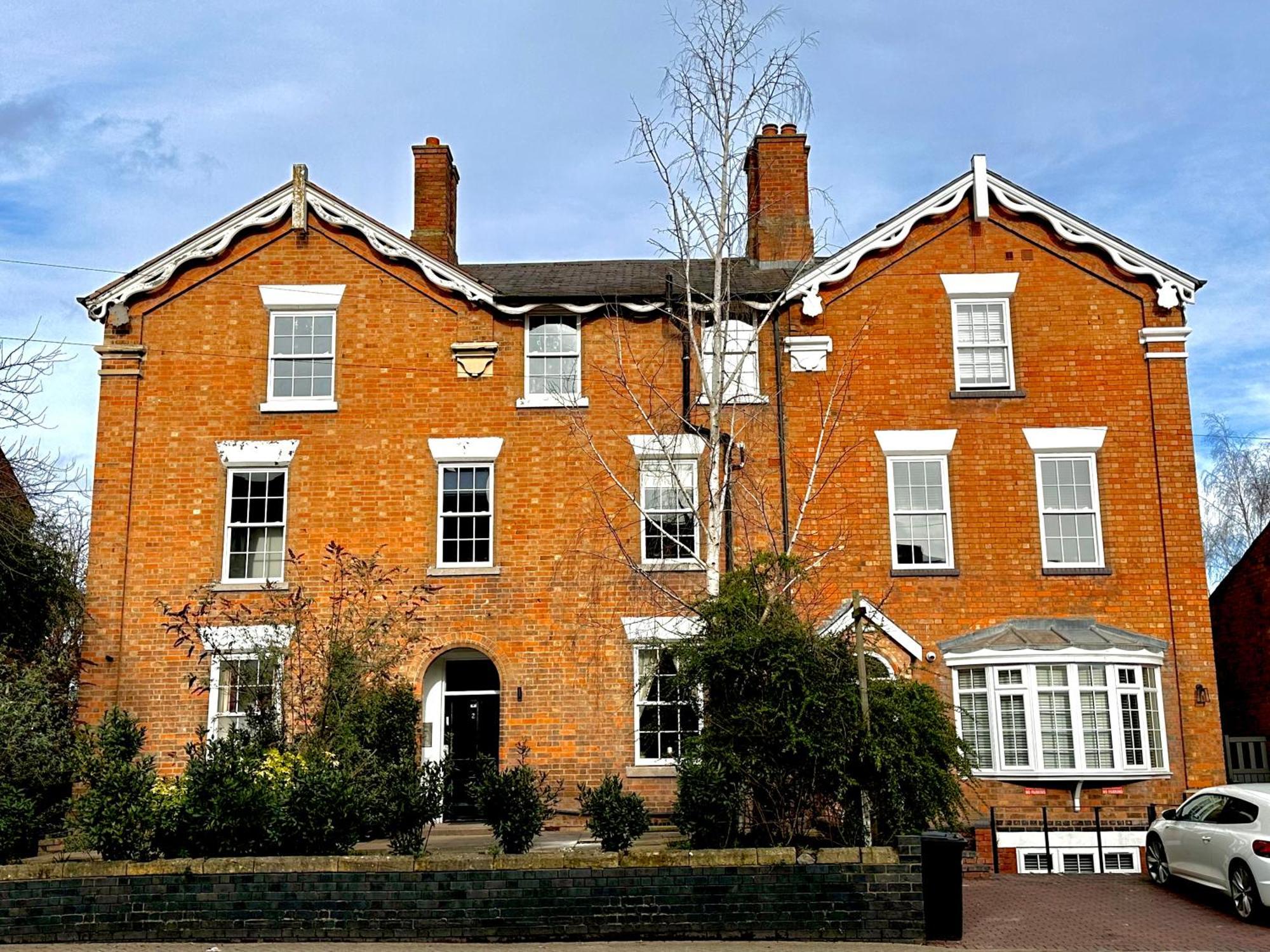 The Bolt Hole - Stratford Upon Avon - Central - Free Offstreet Parking - 2 Bed Luxury Apartment エクステリア 写真